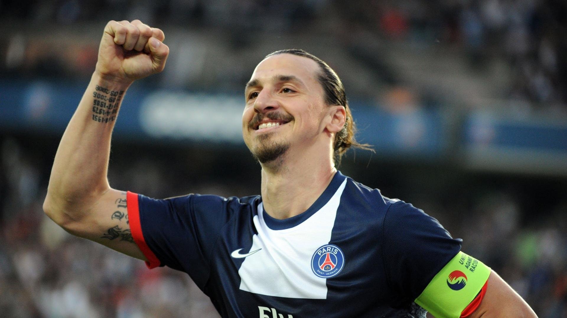 英超赛场上的经典瞬间回顾，令人难忘，英超精彩